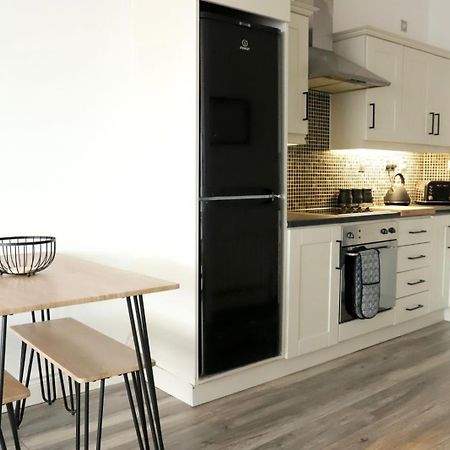The Padora Apartment Портръш Екстериор снимка